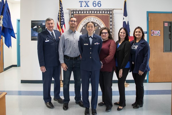 press-release_j-100-afjrotc-character-in-leadership-scholarship-awarded-to-echs-student.jpg