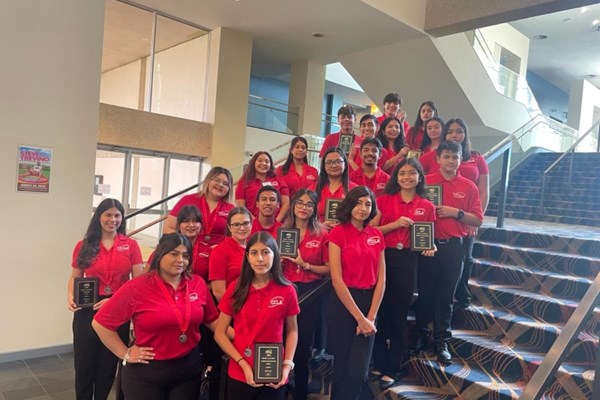 img_0921.jpg img_0921.jpg